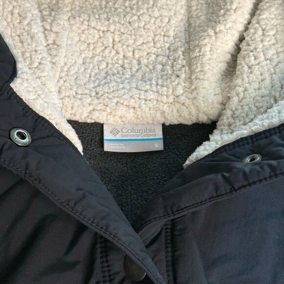 Columbia Sportswear Vest Women's Small Gray Fleece Sherpa Lined Hood - Picture 4 of 9